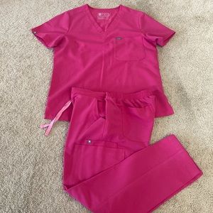 Figs Scrubs Set- hot pink medium